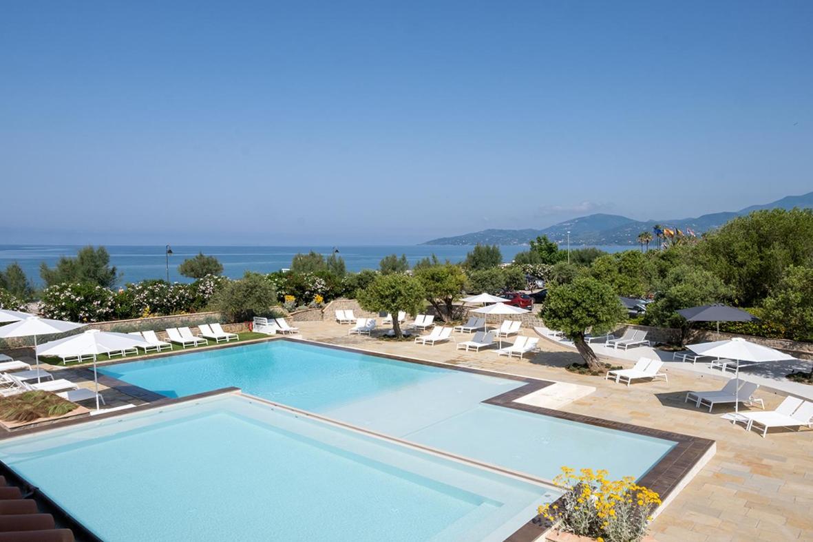 Oliveto A Mare - Suite & Apartment Ascea Bagian luar foto